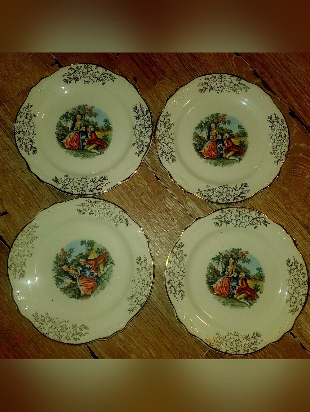 1950's Homer Laughlin Virgina Rose Colonial Scene Plates Gold Trim (Set of 4)